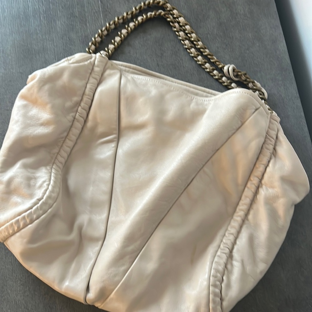 Elise Tahari purse
